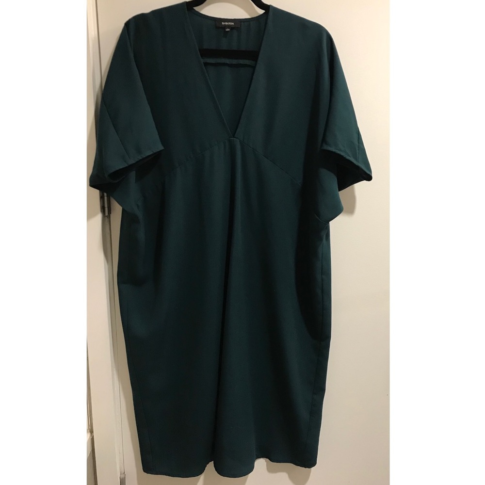 Aritzia Babaton Green V Neck Midi Dress